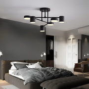 Ο Lulus οδήγησε το 72W Galios Black