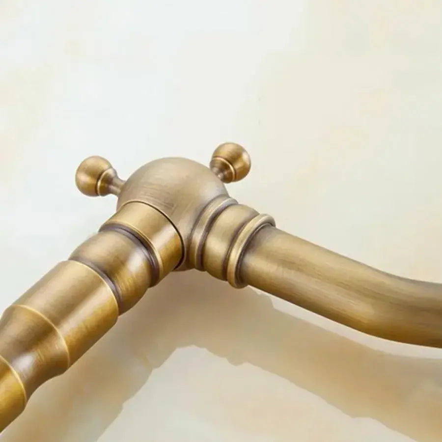 Μπαταρία κουζίνας με λαιμό κύκνου, υγειονομικό ορείχαλκο, χρυσό αντίκες, OD/2047