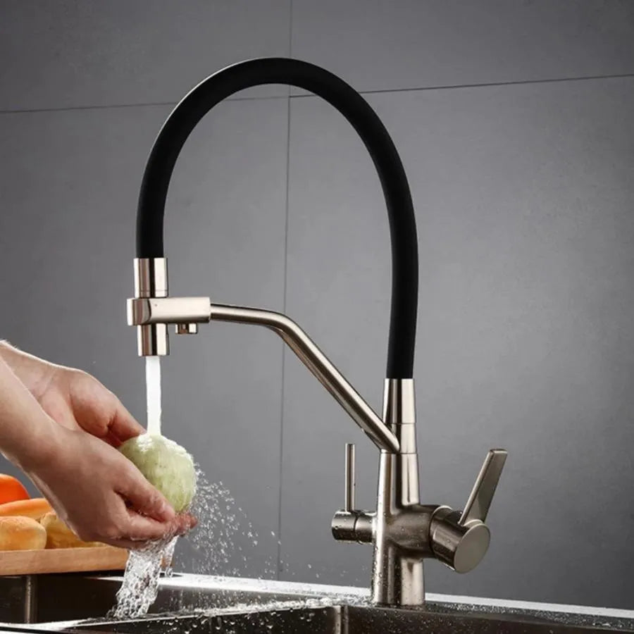 Μπαταρία κουζίνας με 3 άλογα εύκαμπτες σωληνώσεις μαύρο ασημένιο μαύρο