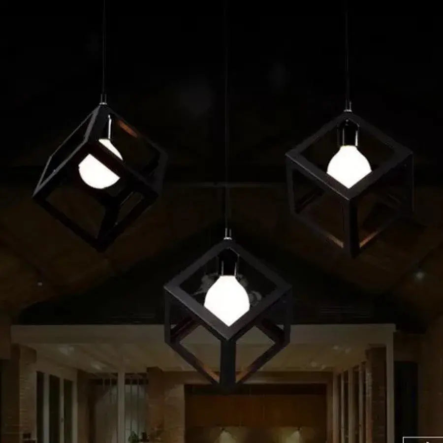 Lustrum Cub Σχήμα, Struktur Linear Trio, 3x E27, Black, Metal