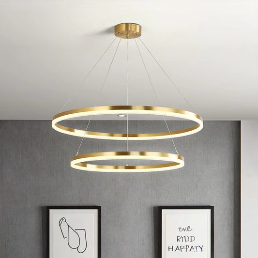 Οδήγησε τον Lulus με την Christine 100W Dimabila Auriu