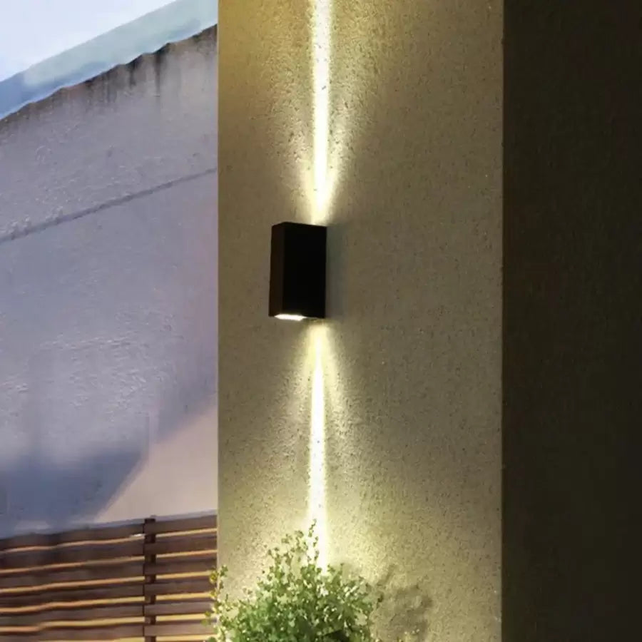 Εφαρμόστε LED OUTER CELSIS 6W Black