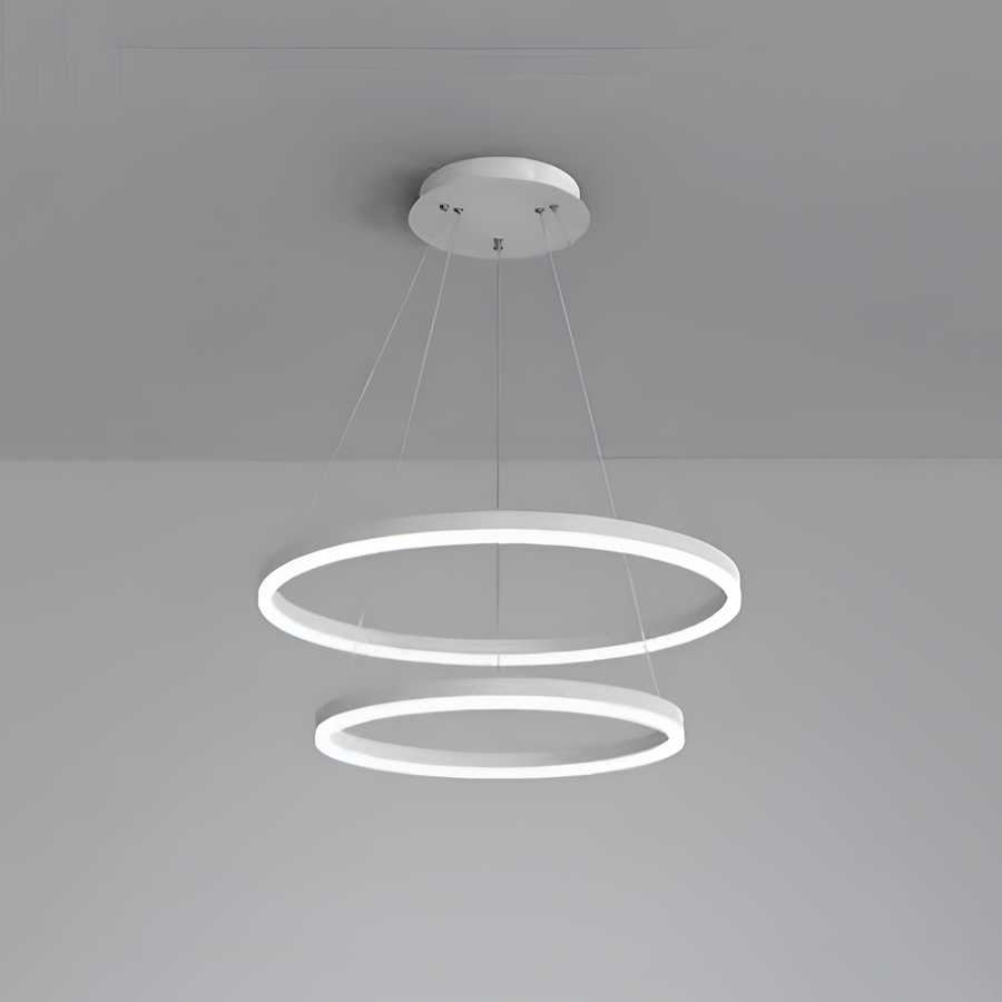 Οδήγησε τον Lulus με την Christine 100W Dimabila Auriu