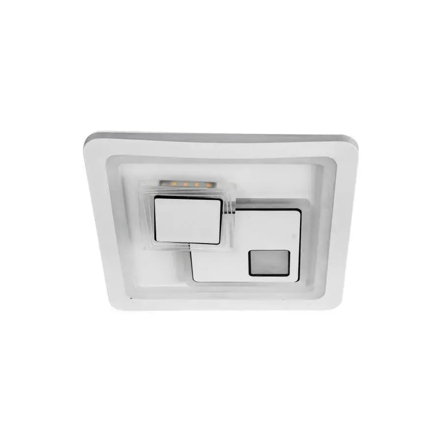 Η λαγνεία οδήγησε την Karen 24W White