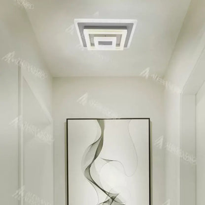 Η λαγνεία οδήγησε το Medeea 24W White